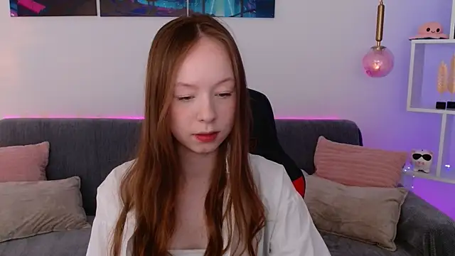 Вебкам-шоу AdeleLang