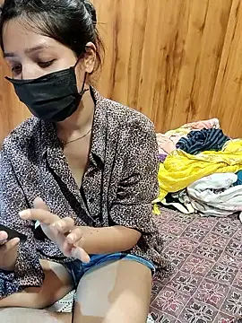 Chat XXX en directo de Koziekylie