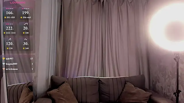 Chat XXX ao vivo de Star_Bee