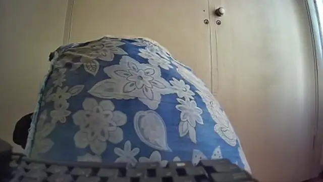 BusttyBoobs19: онлайн-секс-чат