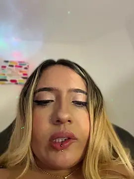 _Ninasanz Live XXX-Chat