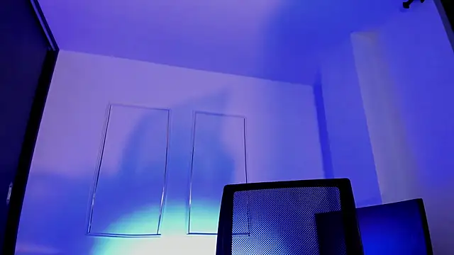 MeganWhite3's Live XXX Chat
