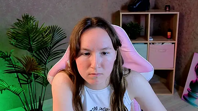 SindieStormm élő XXX-chatje