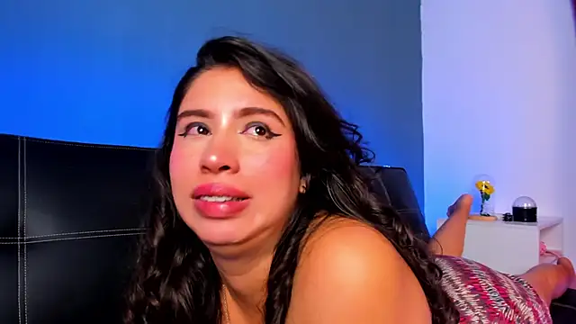 purplay_98 élő XXX-chatje