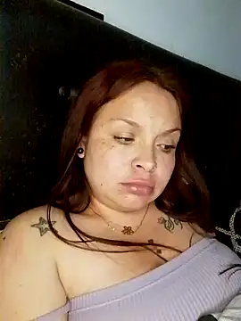 Lina19_93 Adlı Modelin Canlı XXX Sohbeti