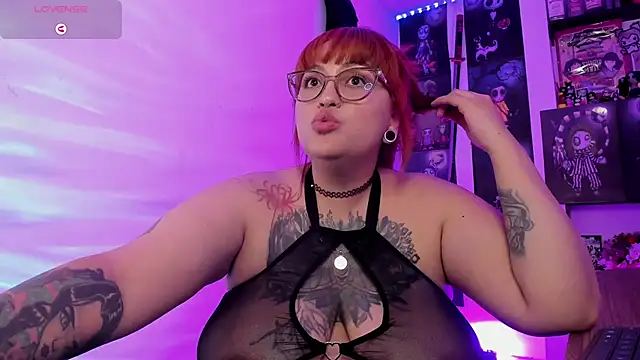 Czat XXX na żywo – _Ali_Brinck_