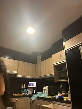 dani_bela – Naživo XXX chat