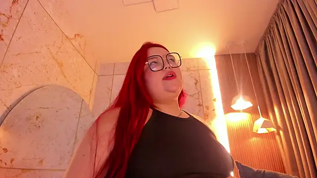 Chat +18 de Lushi_Love ao vivo