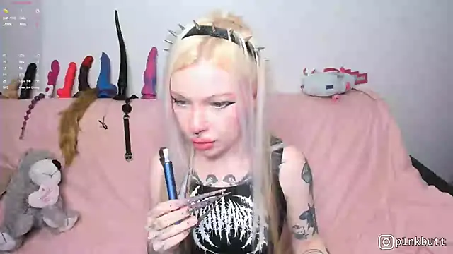 Chatroom XXX en direct de HelenGoat