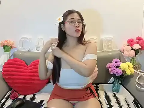 candiceempiren Webbikameraesitys