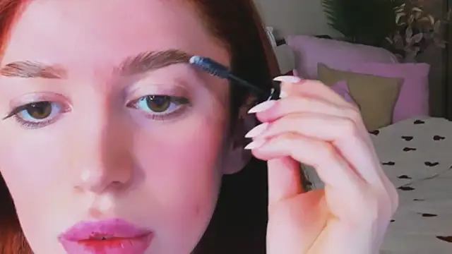 Онлайн чат XXX ChristinaConteeree