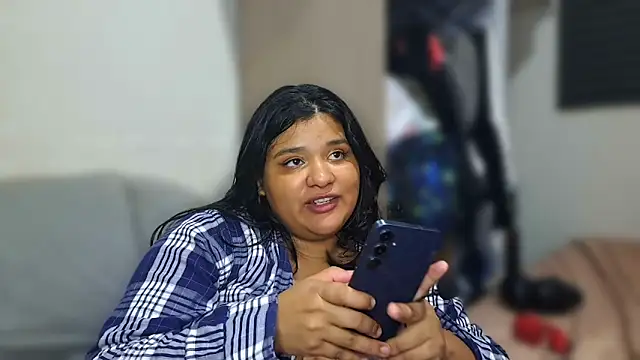 Chat +18 de samiraor ao vivo