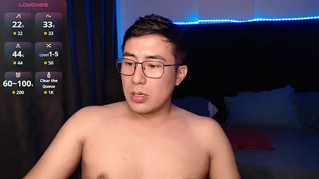 andrewmhilton_'s Webcam Show