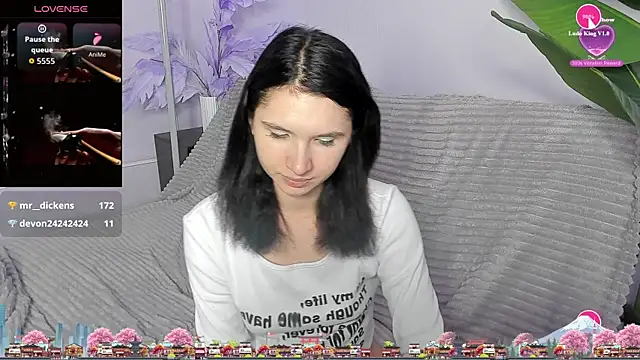 Kitty_Blondie webkamerás műsora