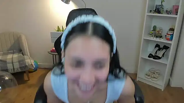 _BellaEvans_のライブXXXチャット