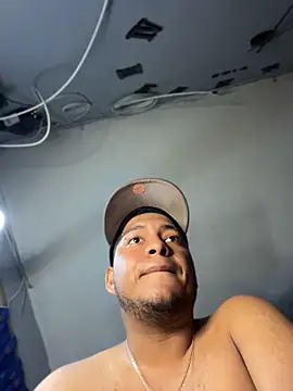 Danny_black11 Show Webcam