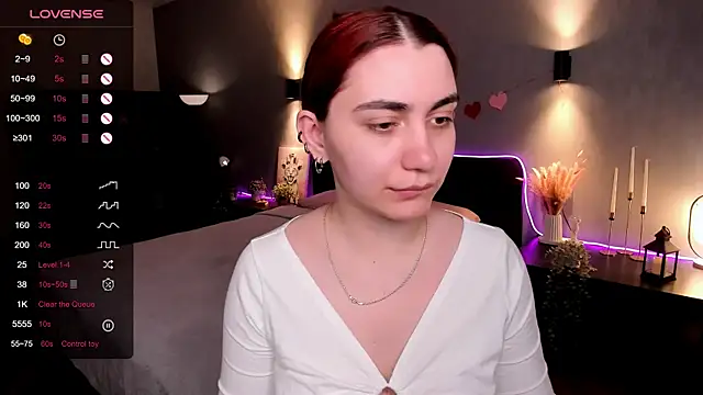 Chat XXX ao vivo de hannacheekss_