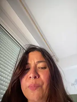 Chat XXX ao vivo de Agnexxx
