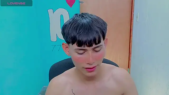 Chat +18 de tanjiro_cute ao vivo