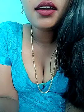 Spandana_kannada 网络视讯表演