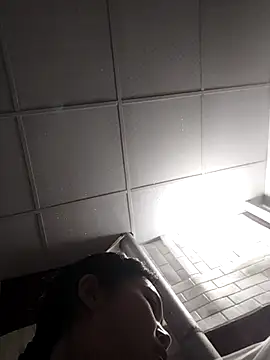 Sary_Naughty 在線直播表演