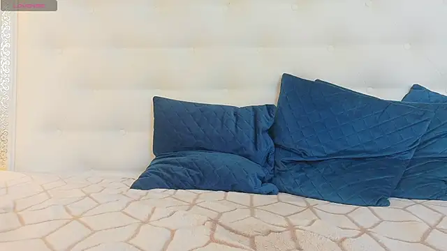 karissia's Webcam Show