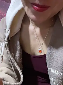 Mimi_pussy 网络视讯表演