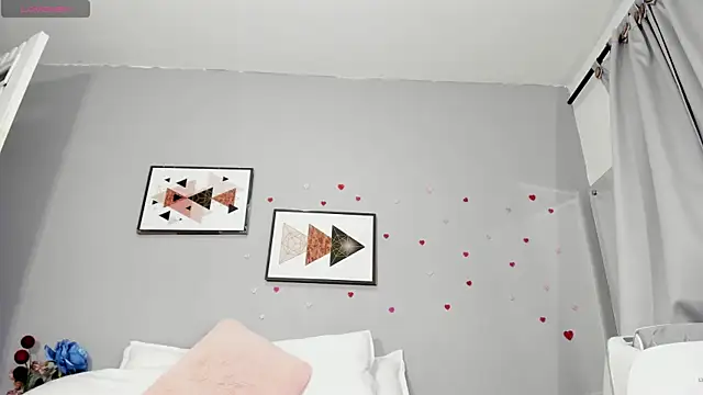 PauleteW10 Live XXX-chat