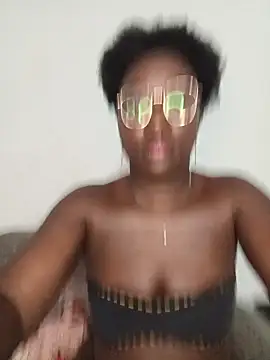 KaleaEbony Webcam-Show