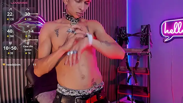 Maximoking26's Live XXX Chat