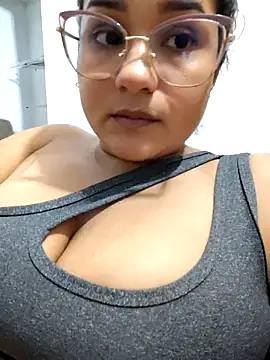 BrendaGirs live XXX chat