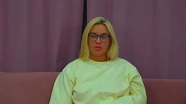 MariaNeuman – Naživo XXX chat