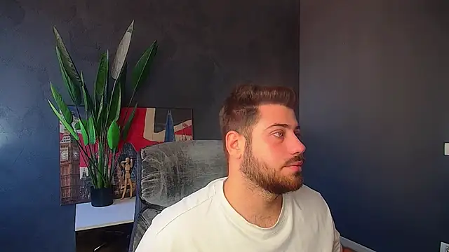 DaxGreer: διαδικτυακό σόου στην κάμερα