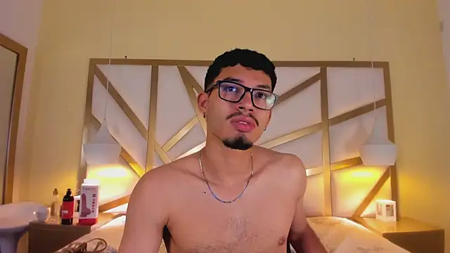 Chat XXX en directo de Jaxon_Carter