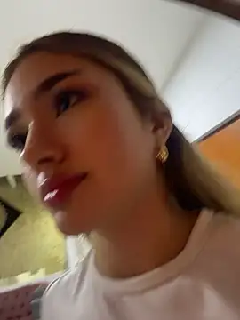 Arianavillada's Webcam Show