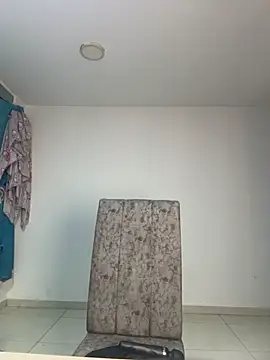 Violetta_cutess' Live XXX Chat