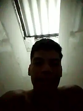 Czat XXX na żywo – Andres_sant_
