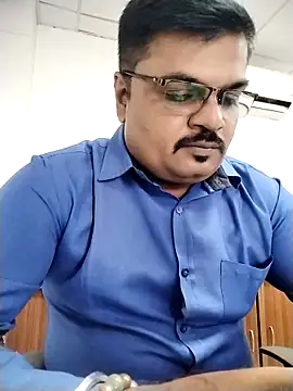 XXX chat uživo modela Desi_Lodo_Gujju_Boy