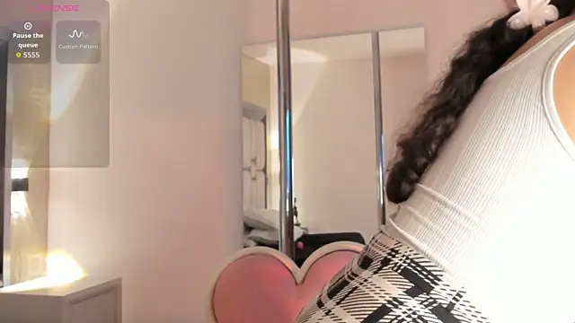 LilithBloom7 live XXX chat