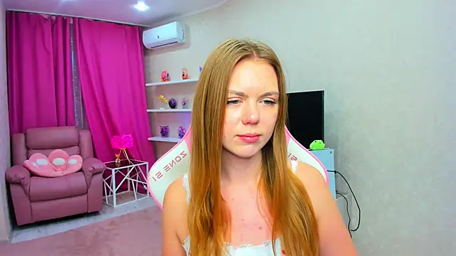 Strawberrye Adlı Modelin Canlı XXX Sohbeti