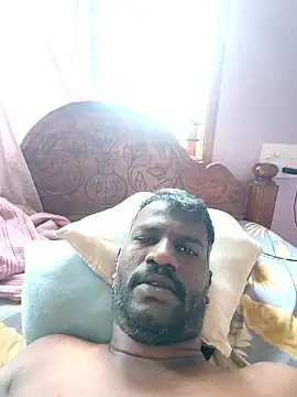 Show modela Paramkeerthi na web-kameri