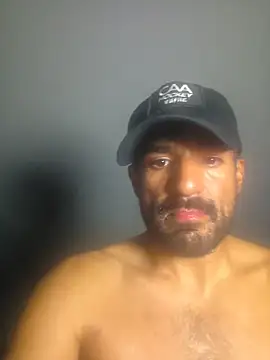 XXX chat uživo modela piggylatino