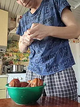 _uncle_Mitya-43_ Show in webcam