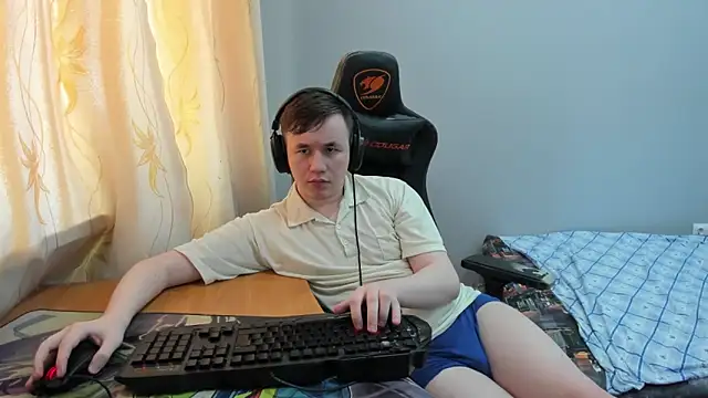 Show modela iliaskrislove na web-kameri