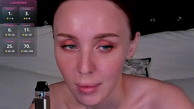 LianaFord Live XXX-chat
