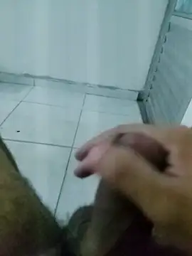 Pertunjukan Kamera Web putopau15
