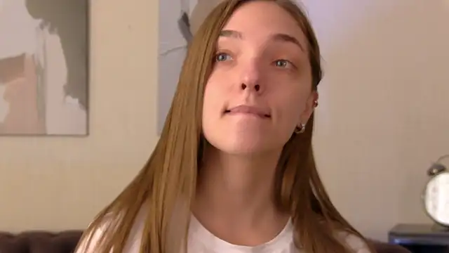 VirginiCruz – Naživo XXX chat