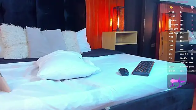 Leo_Savage_'s Webcam Show