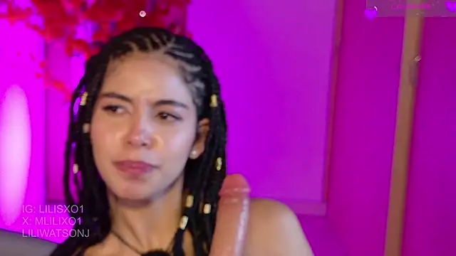 liliwatsonj Chat XXX live