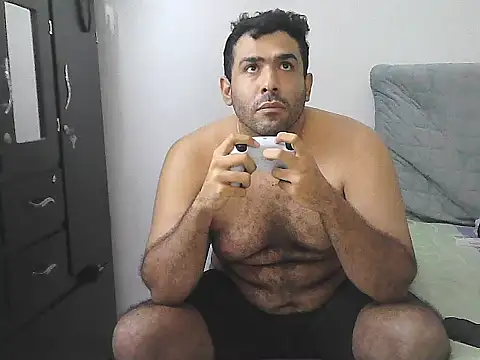 IronSideBear Pertunjukan Webcam
